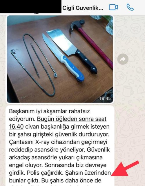 Kesici aletlerle belediye binasına girmeye çalıştı 1