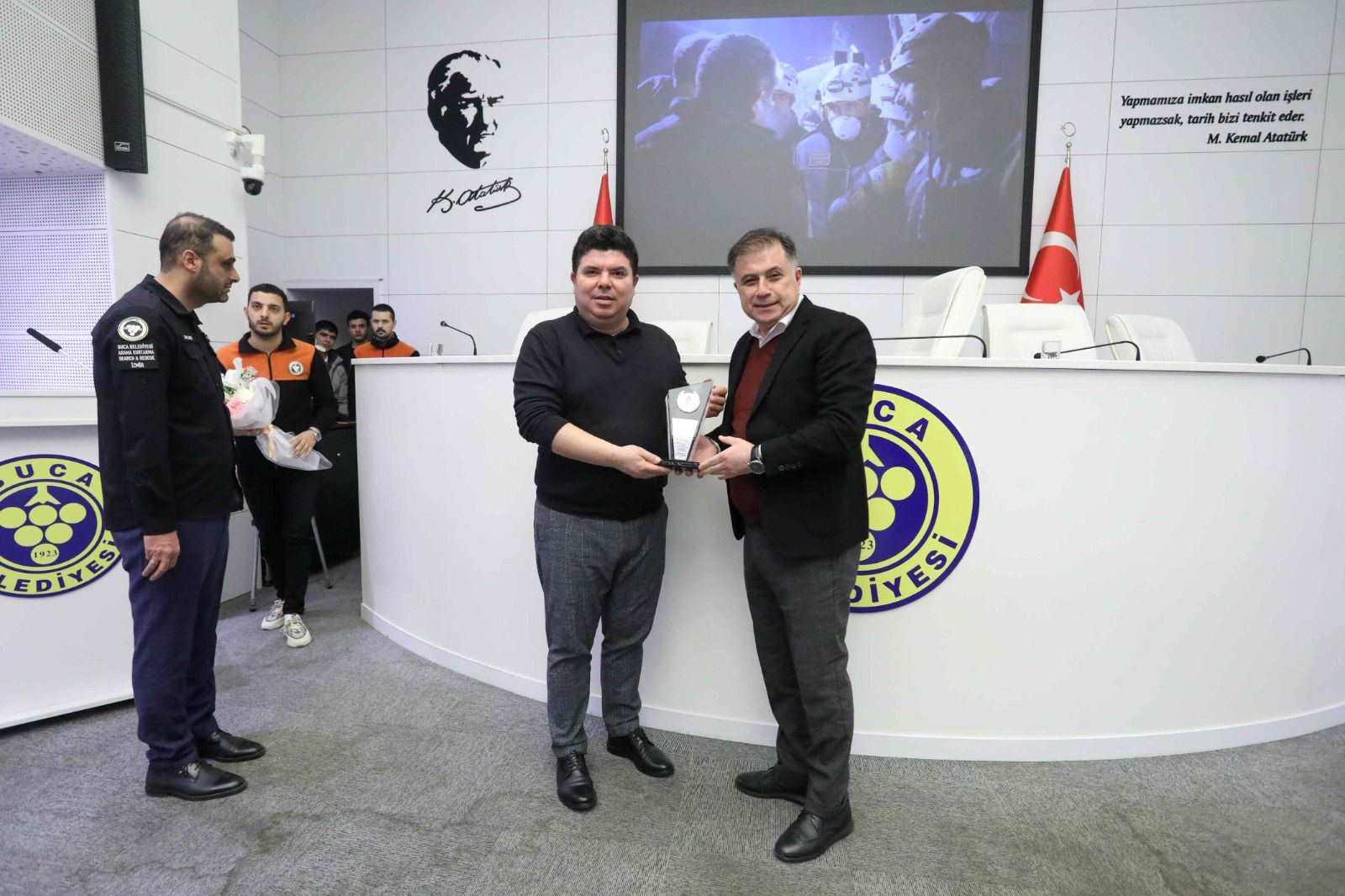 DEVA Partili Uygur’dan Bucakut’a teşekkür ziyareti 3