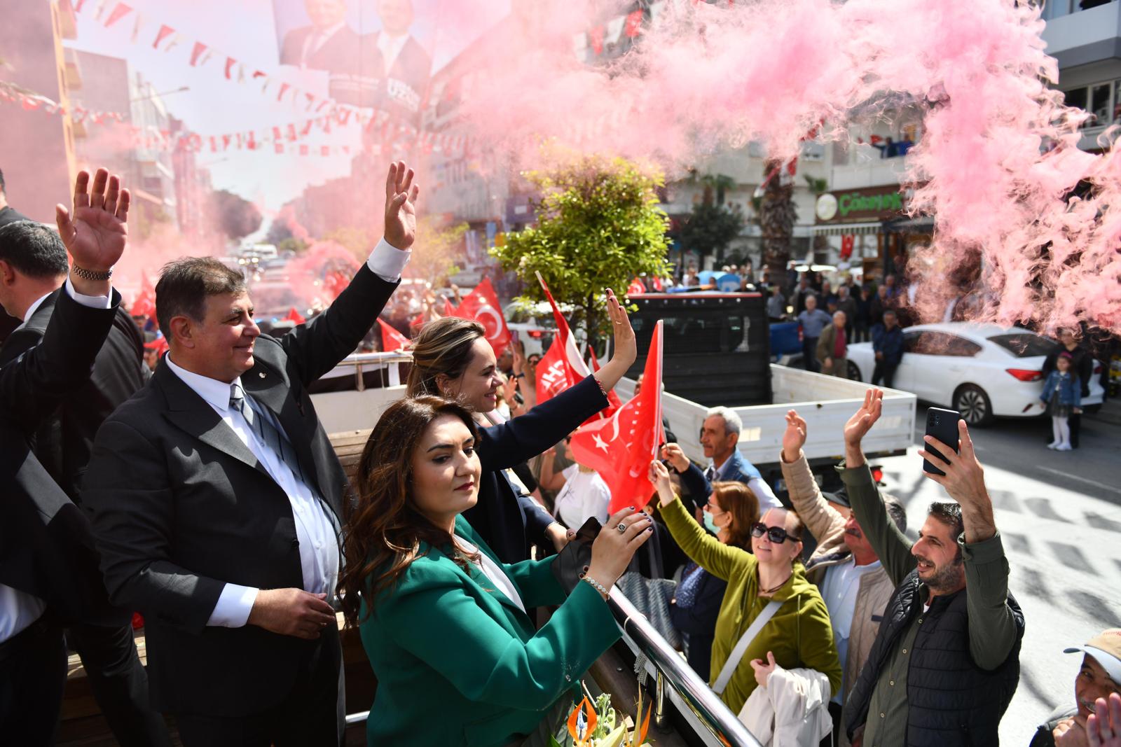 CHP Genel Başkanı Özel: Firesiz şekilde sandığa giderek geleceğiniz için oy kullanın 2