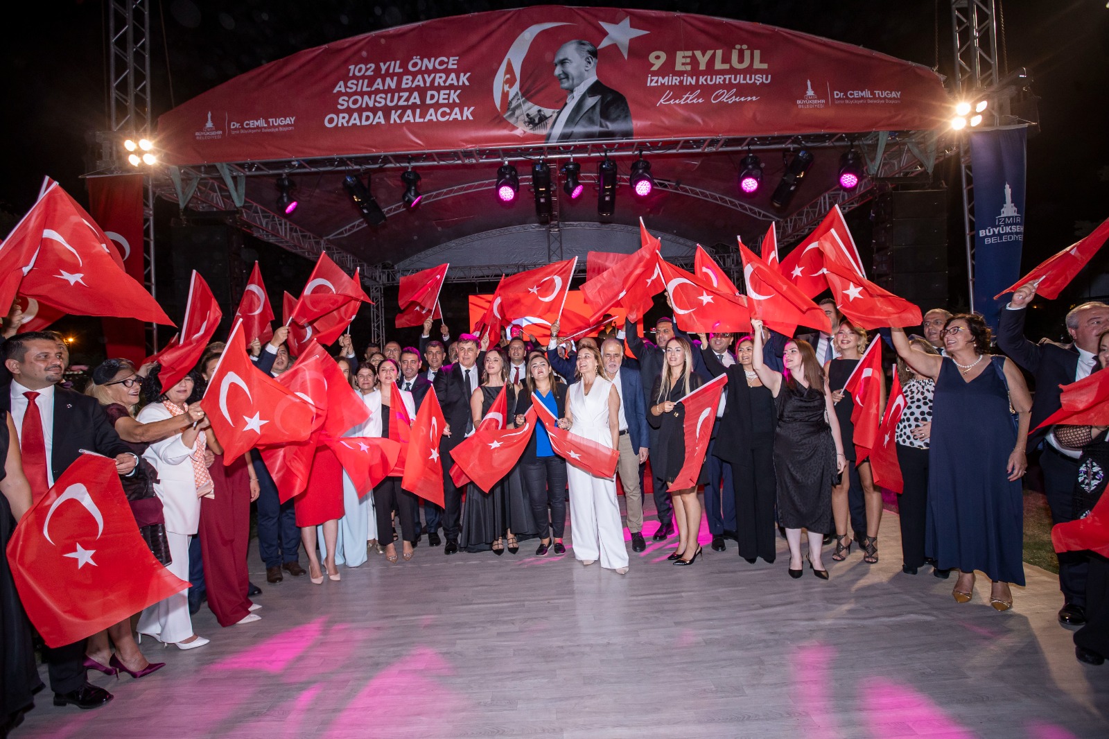Tugay:  Biz varsak Türkiye Cumhuriyeti sonsuza dek var olacak 6
