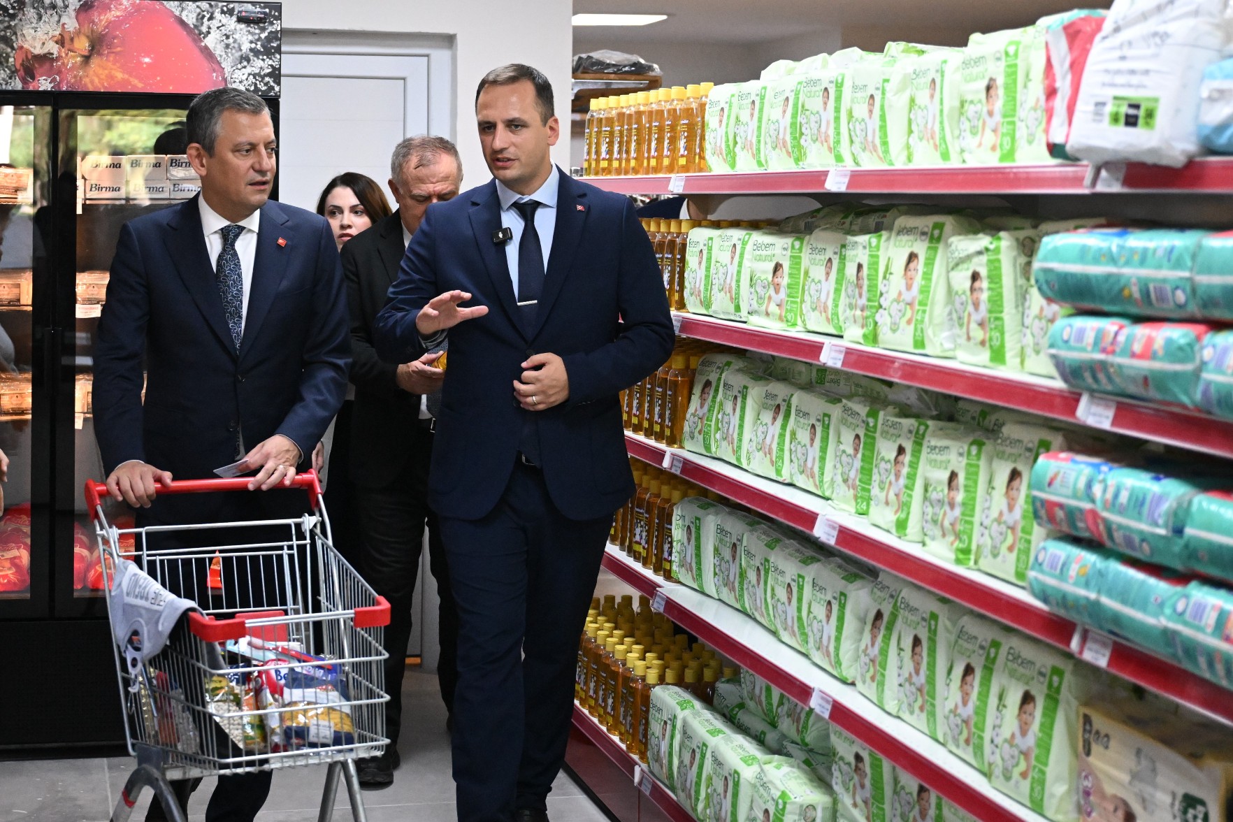 CHP Genel Başkanı Özger Özel Bornova’da 2