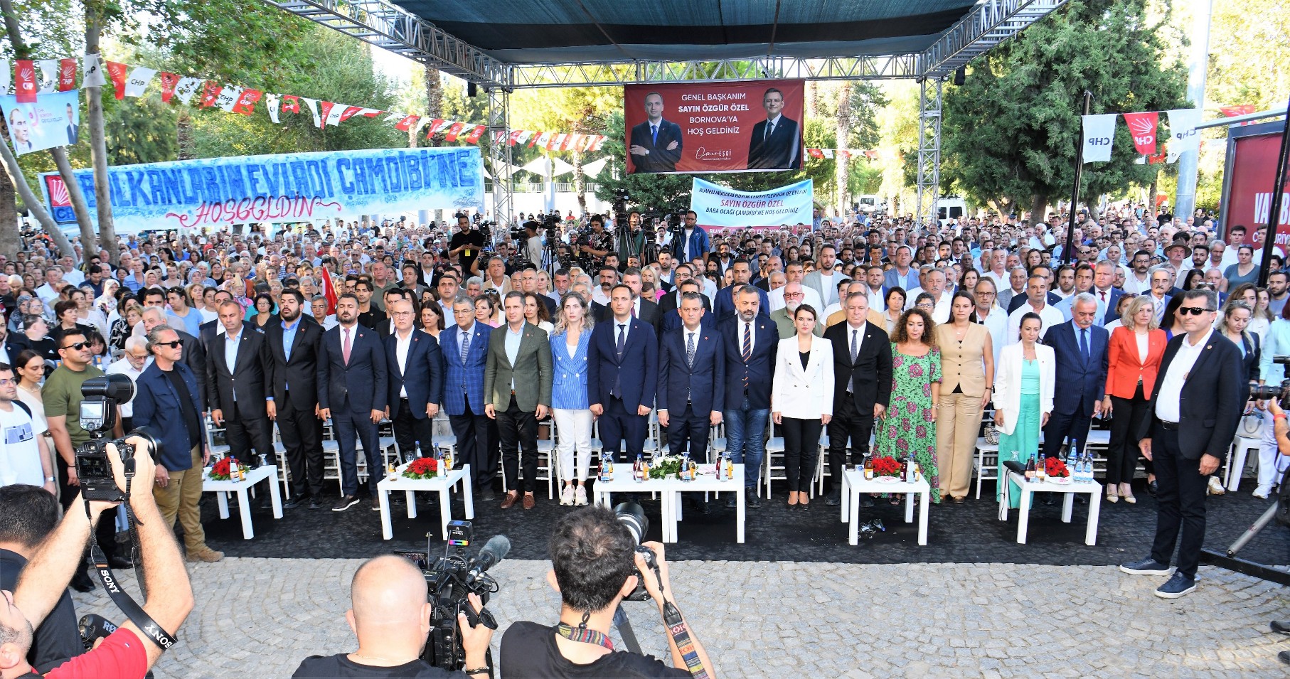 CHP Genel Başkanı Özger Özel Bornova’da 8