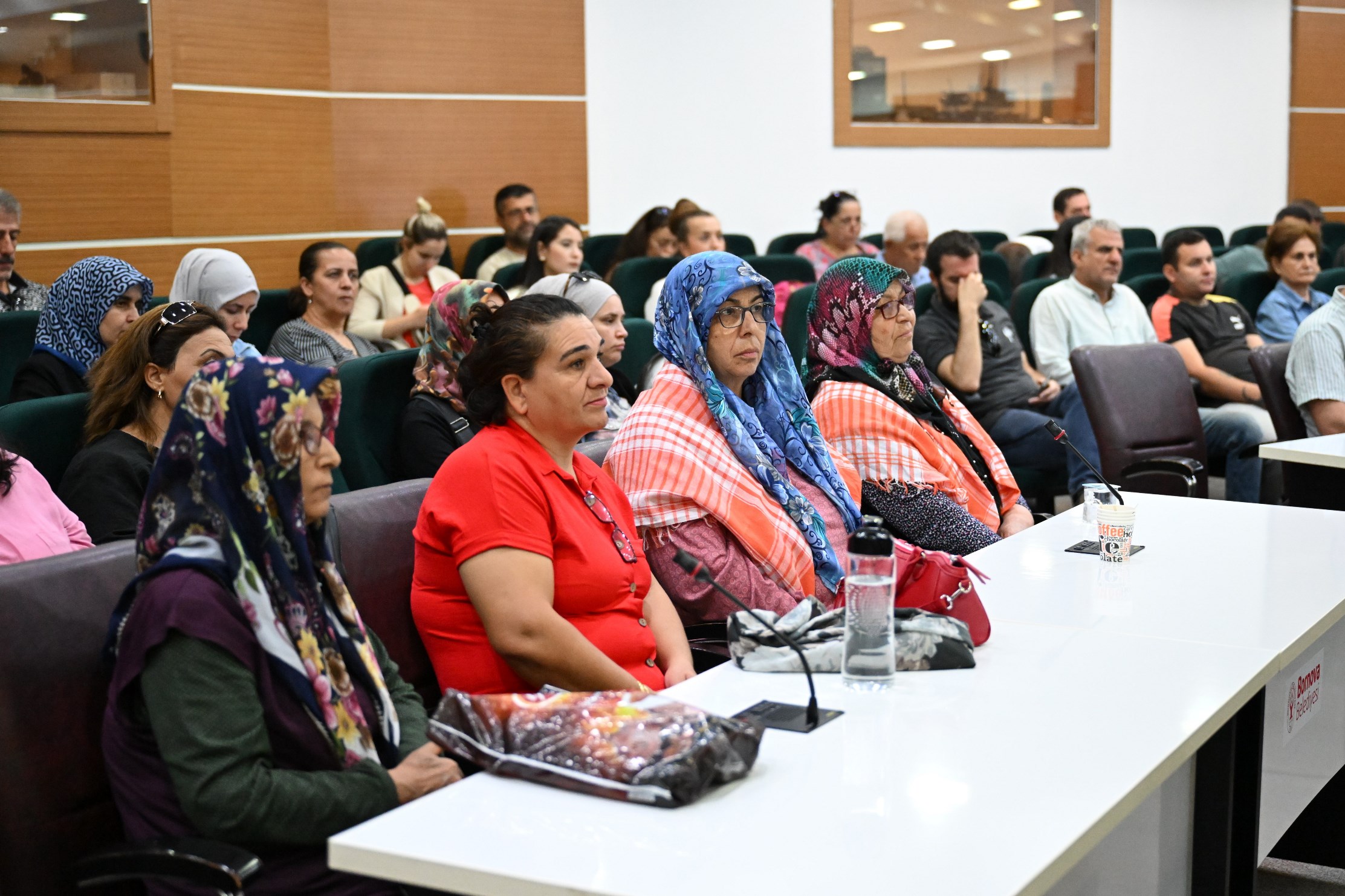 Kadın çiftçilerin günü Bornova'da kutlandı 3