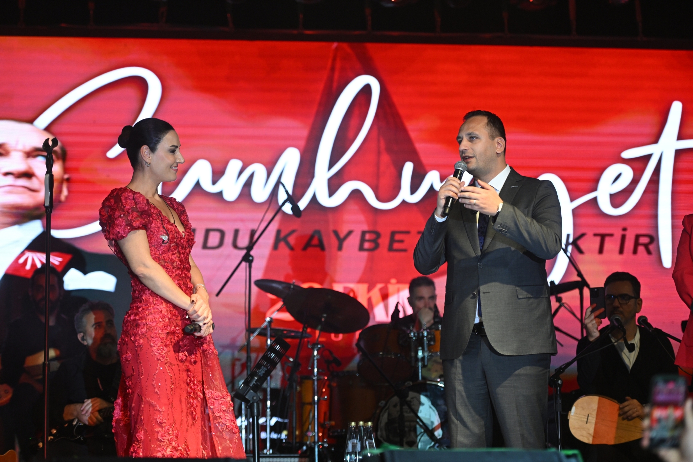 Bornova Büyükpark’ta dayanışma rüzgârı esti 2