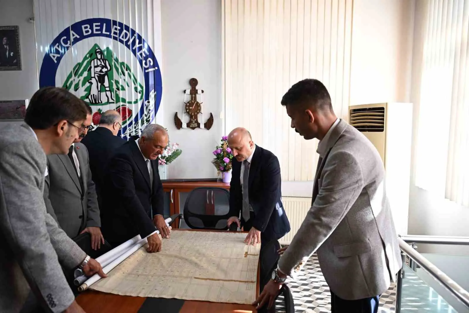 Aydın’ın "Paris Modeli" mahallesinde Vali Varol mesaisi: Tarihi dokuyu yerinde inceledi