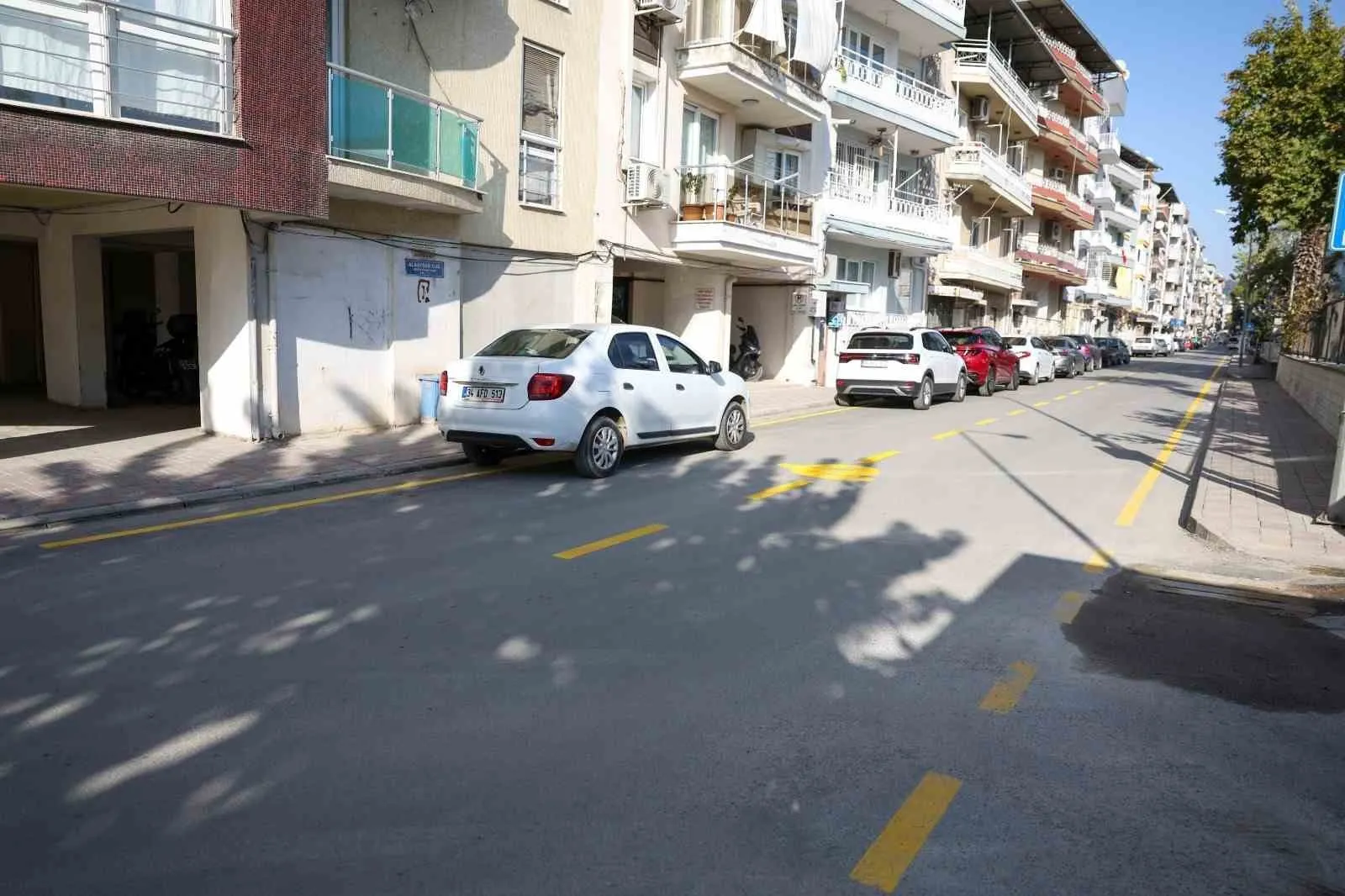 Efeler’in yollarına modern dokunuş: 15 bin metrekarelik asfalt yenileme tamamlandı