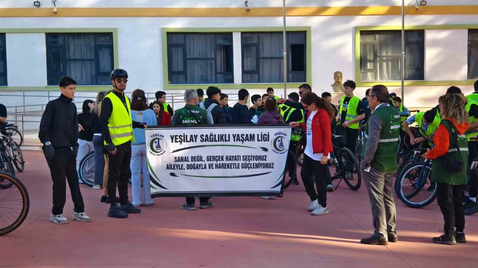 Selçuk’ta Cumhuriyet coşkusu iki teker üzerinde buluştu