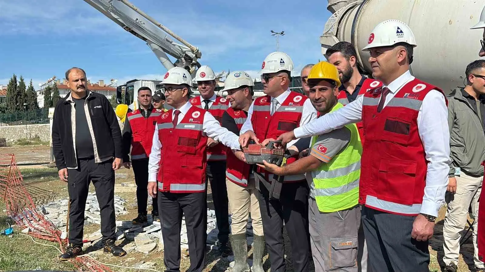 Aydın Adliyesi’nde dev yatırım: İnşaat sahasında ilk beton döküldü