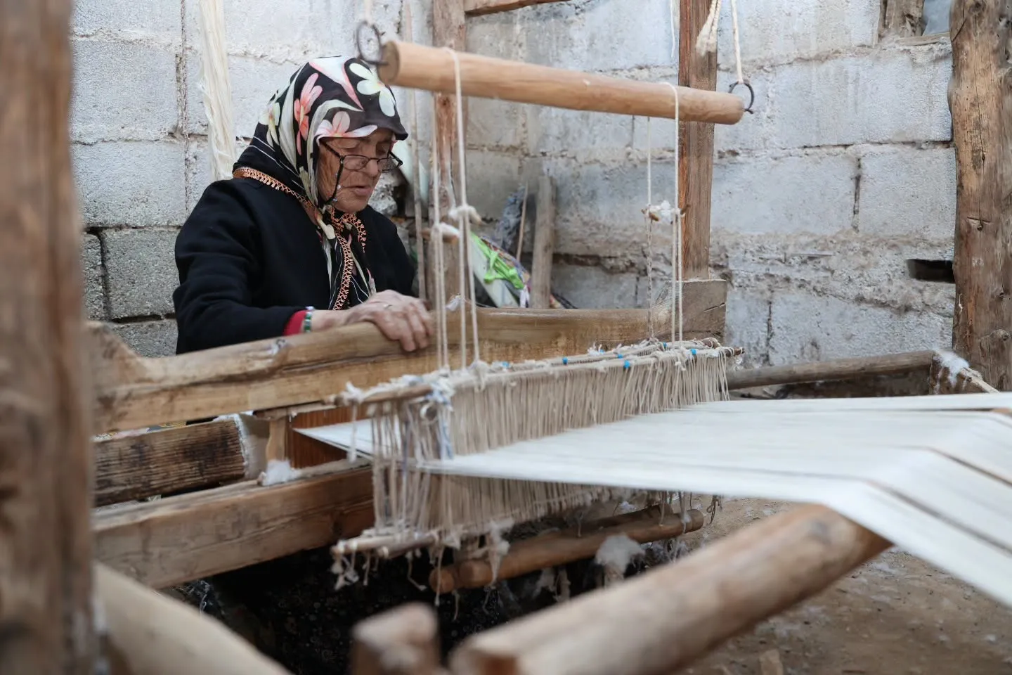 Tavas’ın yaşayan hazineleri UNESCO gününde vitrine çıktı: Ustaların ellerinden dökülen sanat