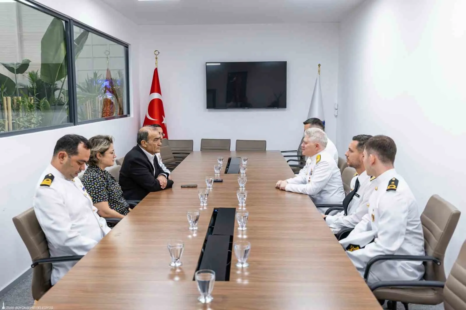 İzmir Körfezi’nde dev tatbikat hazırlığı: Askeri heyetten belediyeye kritik ziyaret