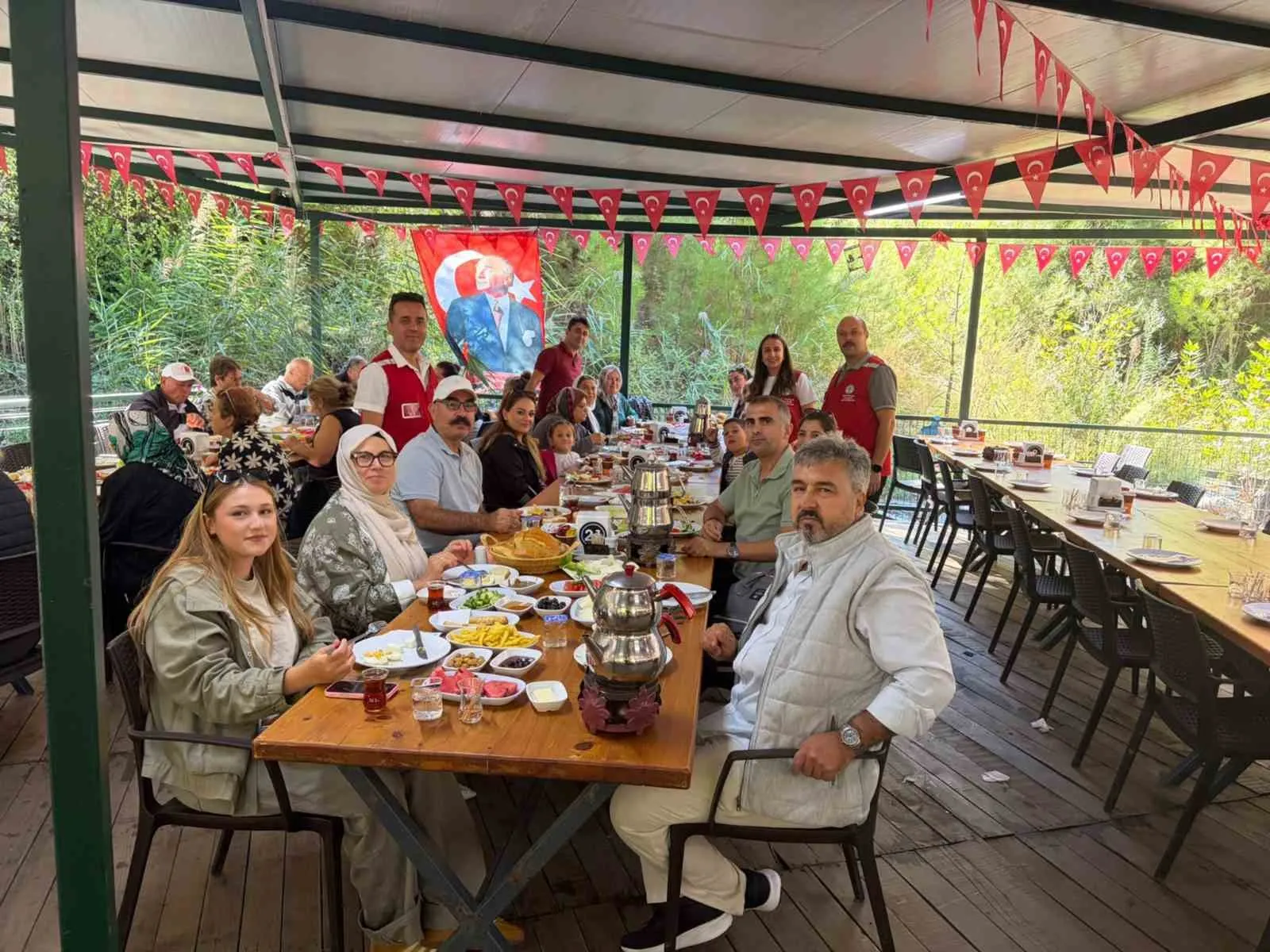 Muğla’da vefa rüzgarı: Kahramanlar Köyceğiz’in huzurlu atmosferinde buluştu