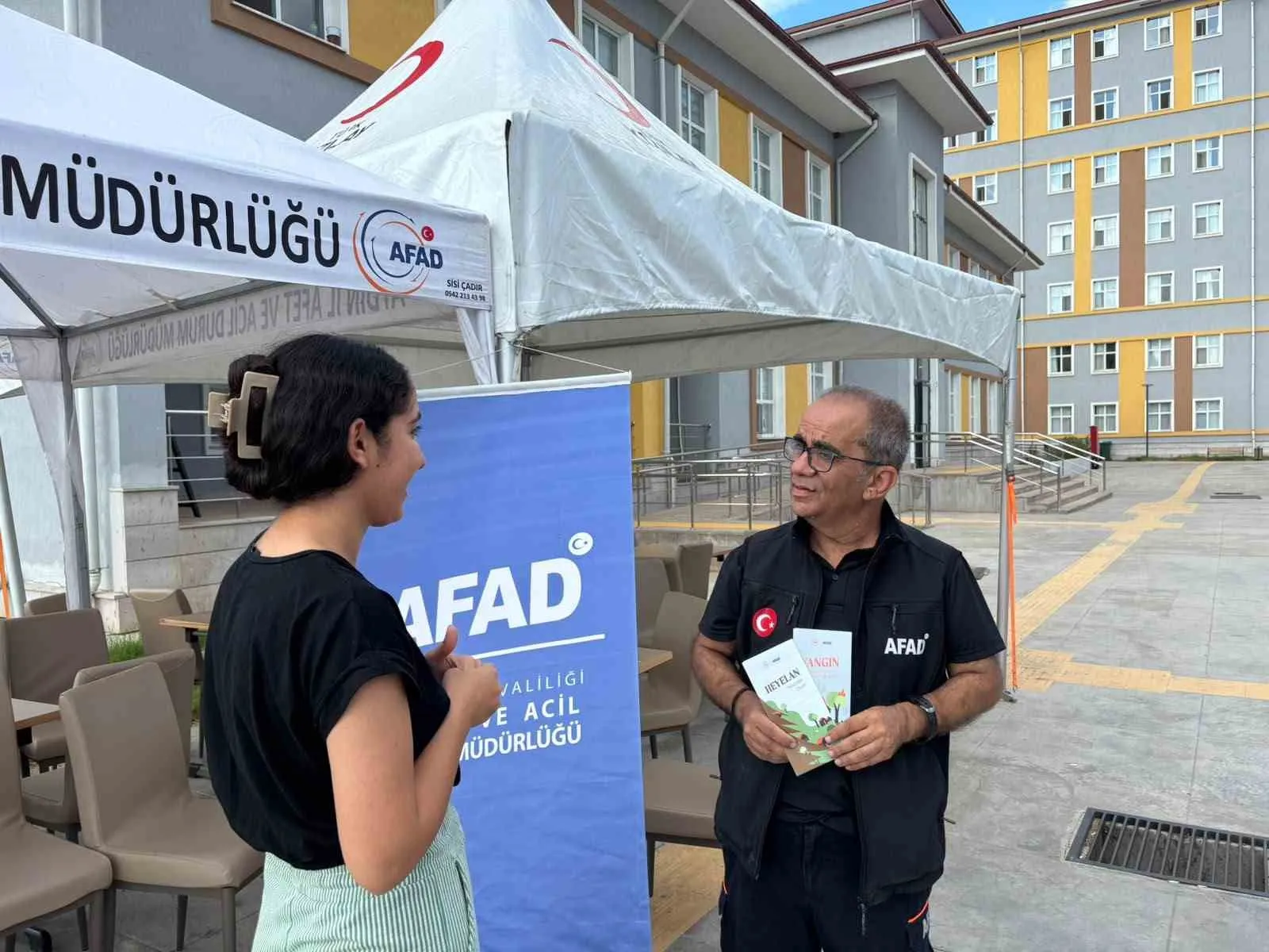 Gençlerin afetlere karşı direnci artıyor: Yurtlarda kapsamlı eğitim seferberliği