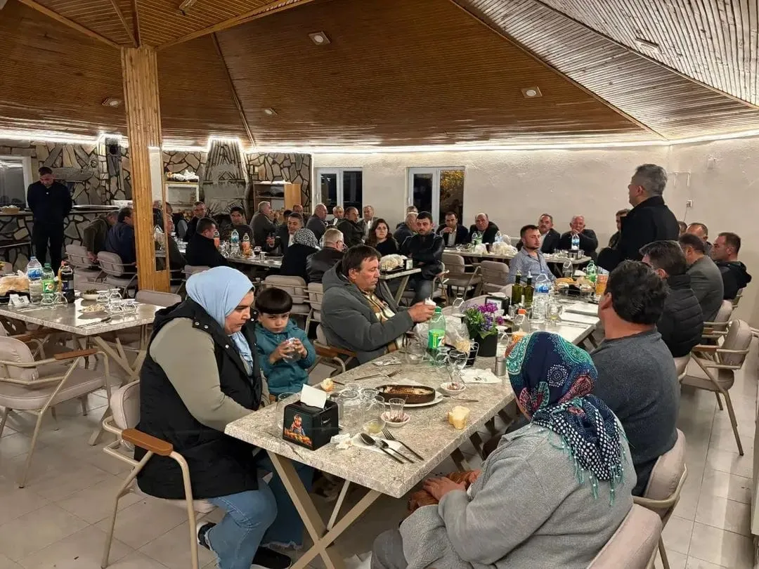 Çal’da muhtarlara vefa günü: Başkan Hakan’dan hizmet teşekkürü