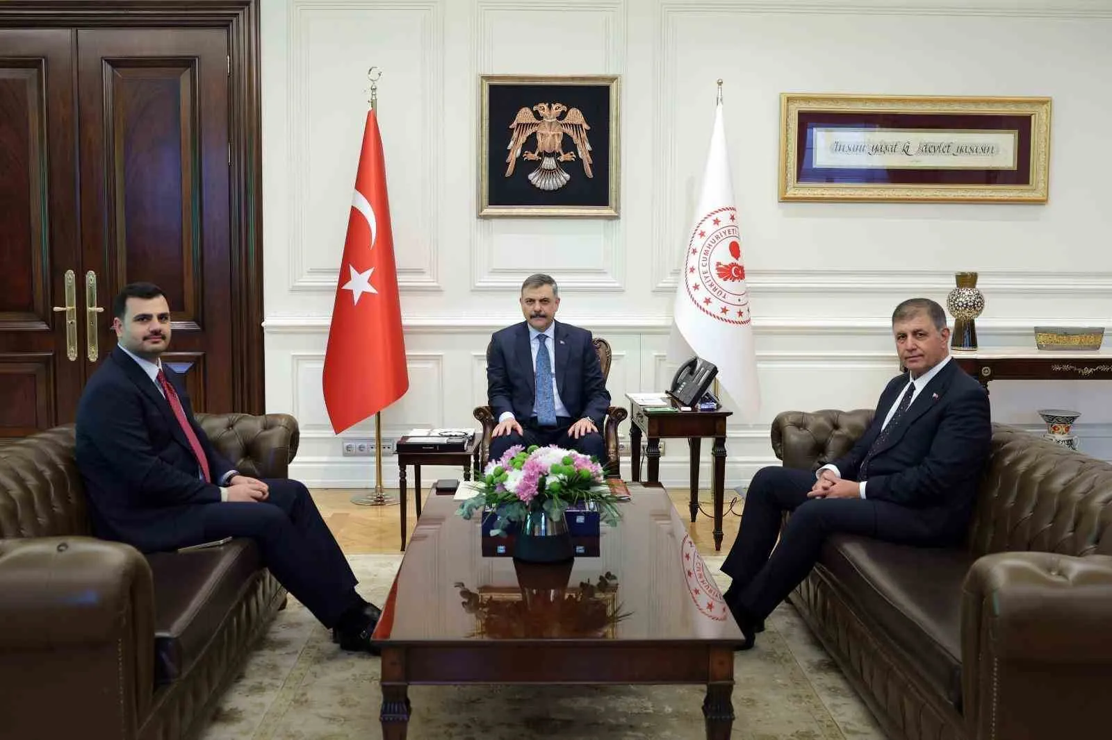 Başkentte İzmir mesaisi: Başkan Tugay’dan kritik bakanlık temasları