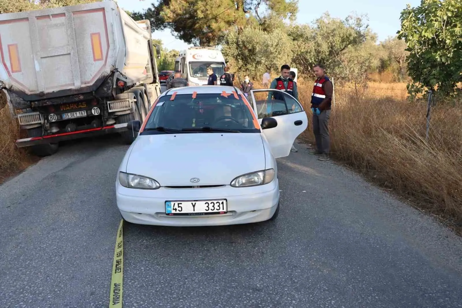 İzmir'de kan donduran infaz: Otomobilin içinde pusuya düşürüldü
