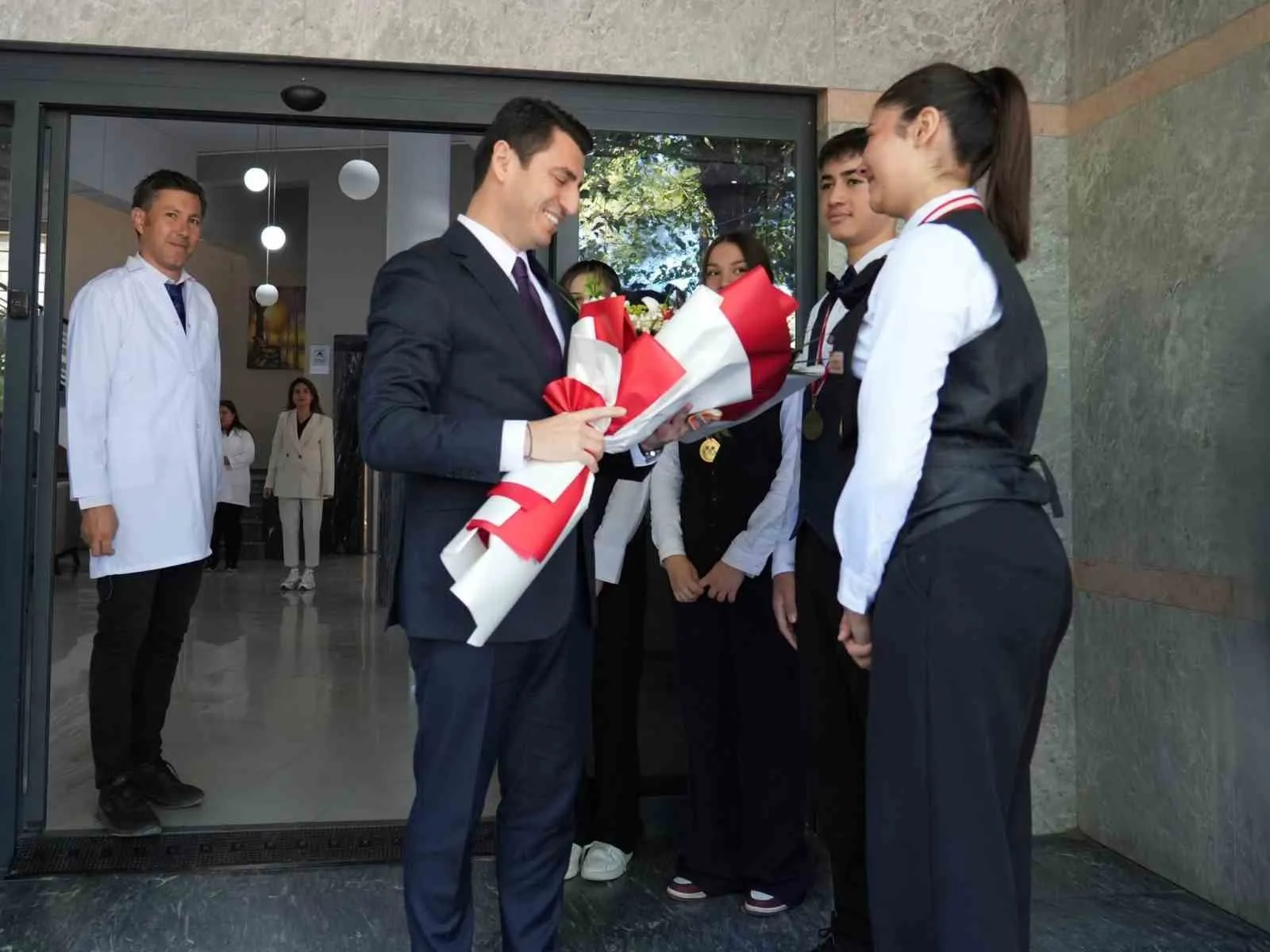 Bakan Yardımcısı Macit'ten Muğla'da mesleki eğitim turu: Geleceğin ustaları yerinde incelendi