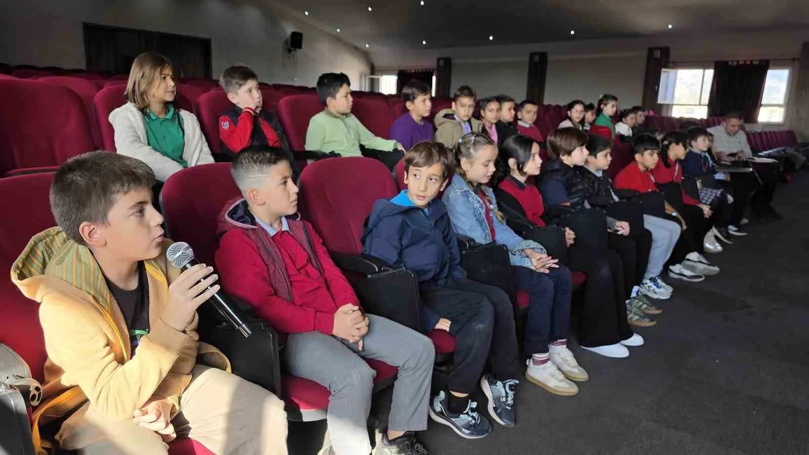 Nazilli'de miniklerin sesi oldular: Eğitimde katılımcı yönetim modeli
