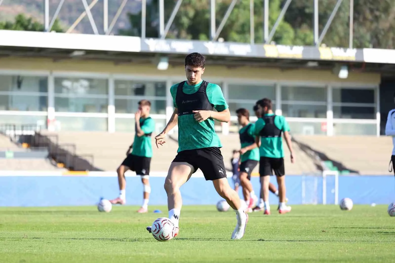 Burhan Eşer'den Bandırmaspor öncesi birlik mesajı: Sahada öz güvenimizi konuşturacağız