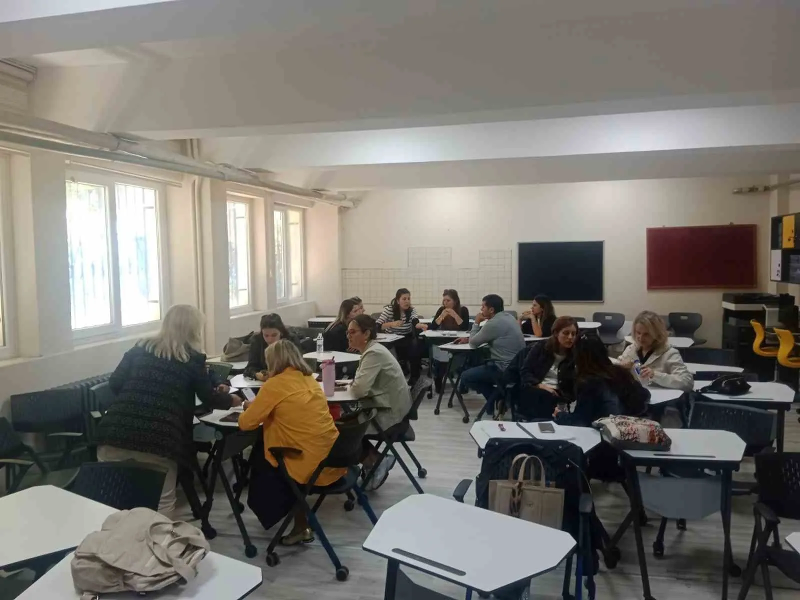 Aydın'da eğitimde dijital devrim: Öğretmenler STEM ile geleceği kodluyor