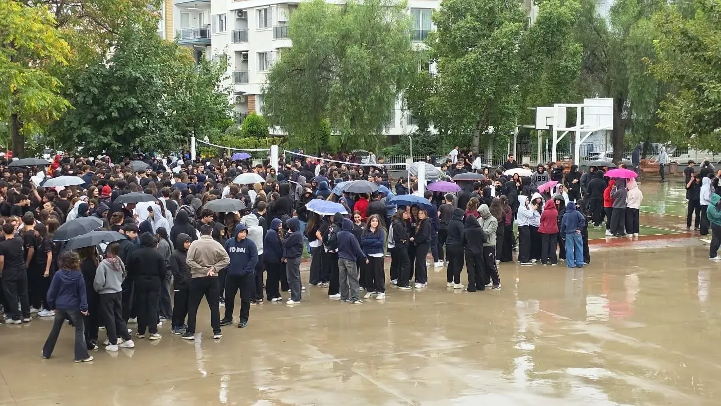 Aydınlı gençlerden depreme karşı tam donanımlı hazırlık