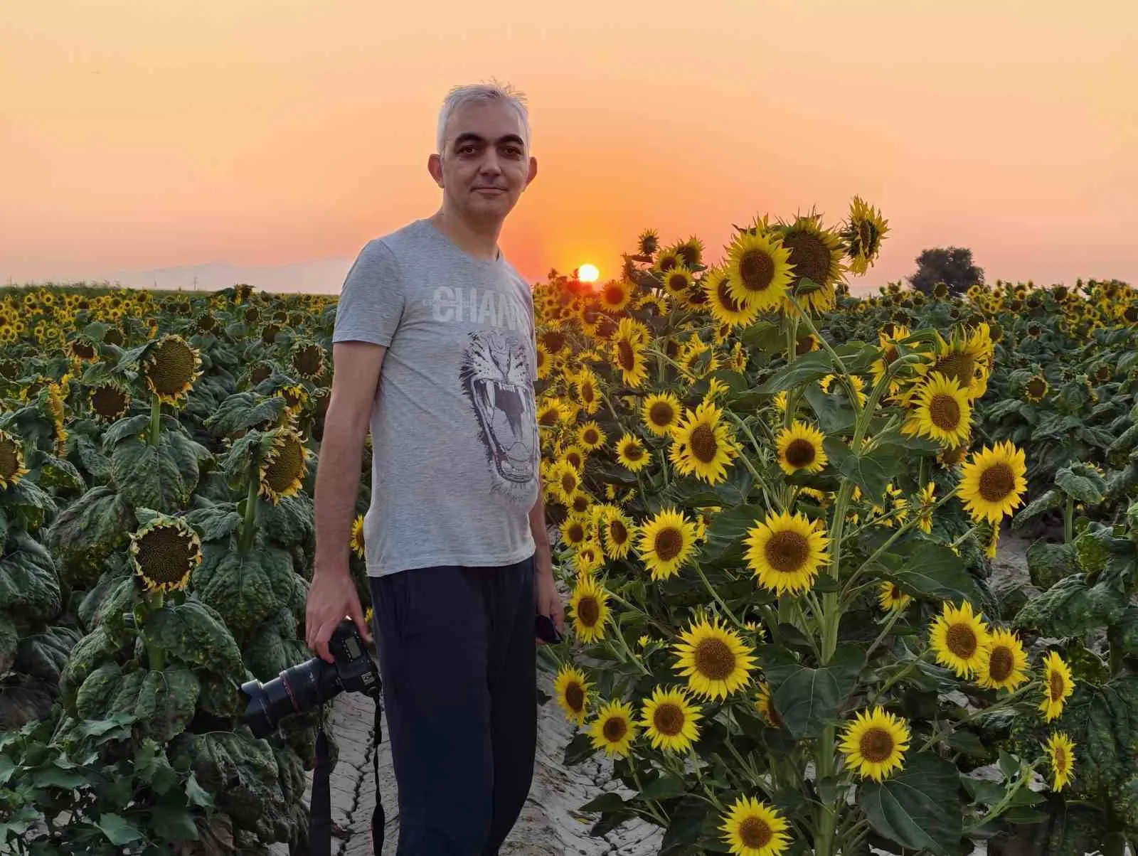 Objektifini Ara Güler’in mirasına çevirdi: Manisalı fotoğrafçıdan büyük başarı