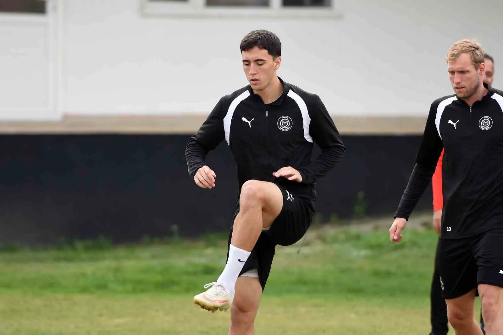 Manisa FK'da Erokspor mesaisi: Hedef evde üç puanla çıkışa geçmek