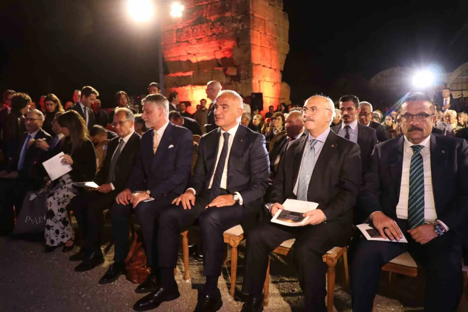 Arkeolojide Türk-İtalyan İmzası: Hierapolis’te Tarihi Buluşma