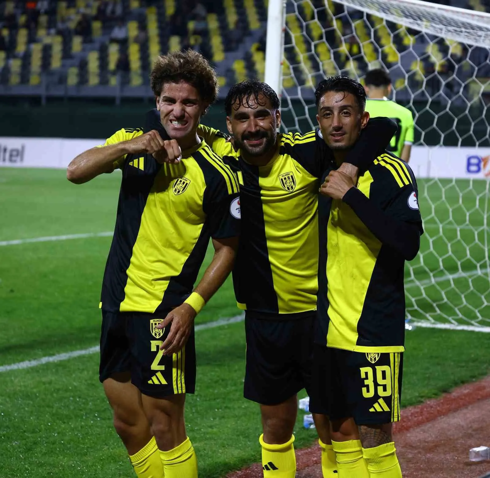 Aliağa FK evinde kazandı: Menemen FK 10 kişiyle direnemedi
