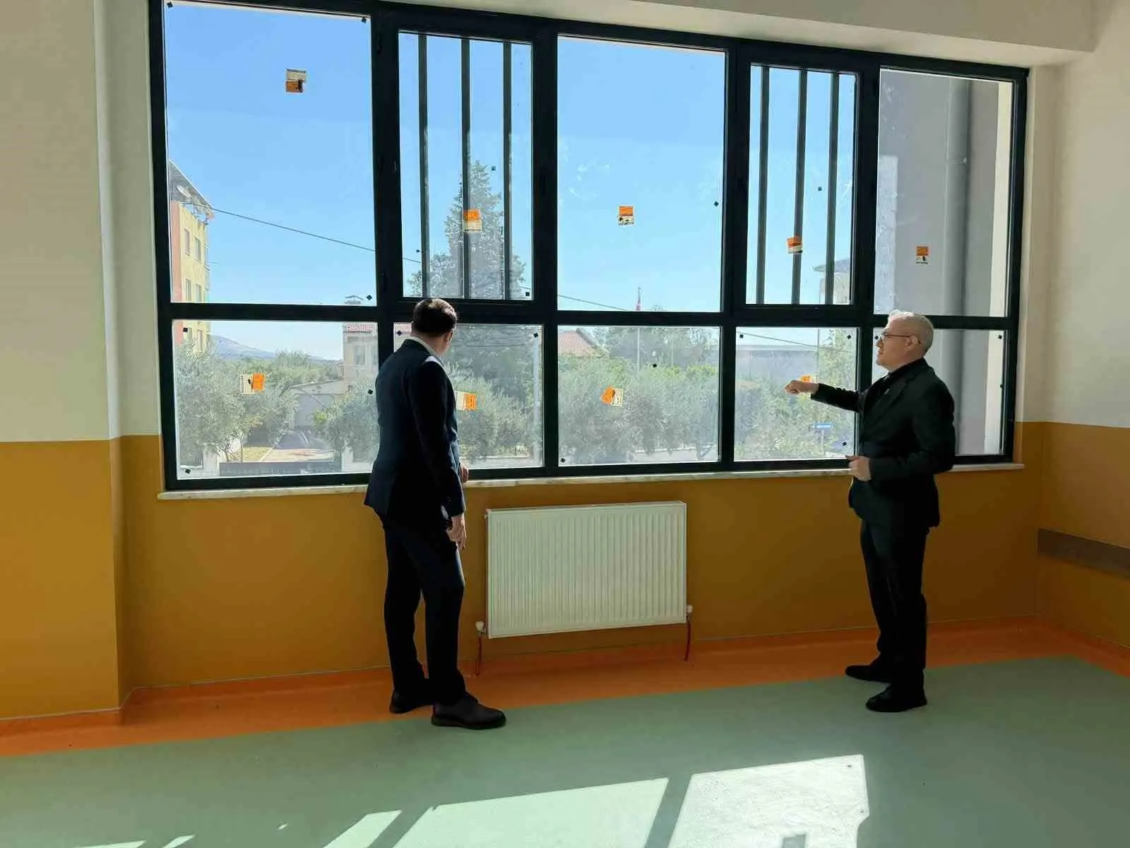 Buharkent’te modern eğitim yuvası için geri sayım başladı
