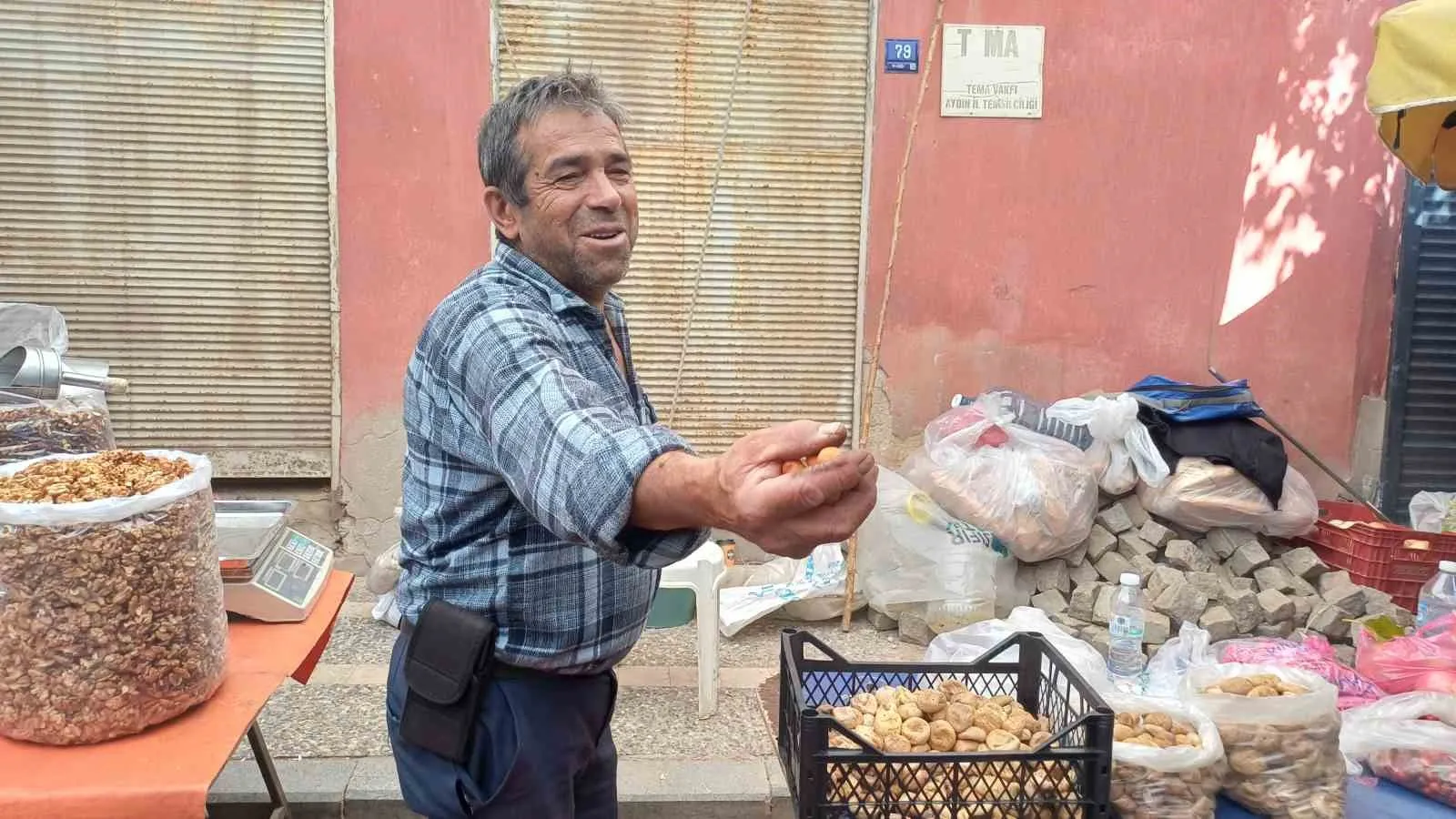 Ege'nin dağlarından gelen şifa: Alıç tezgahlarda yerini aldı