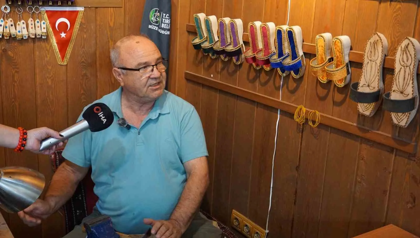 Plastik devrine inat ahşabın sesi: İzmirli usta asırlık geleneği yaşatıyor