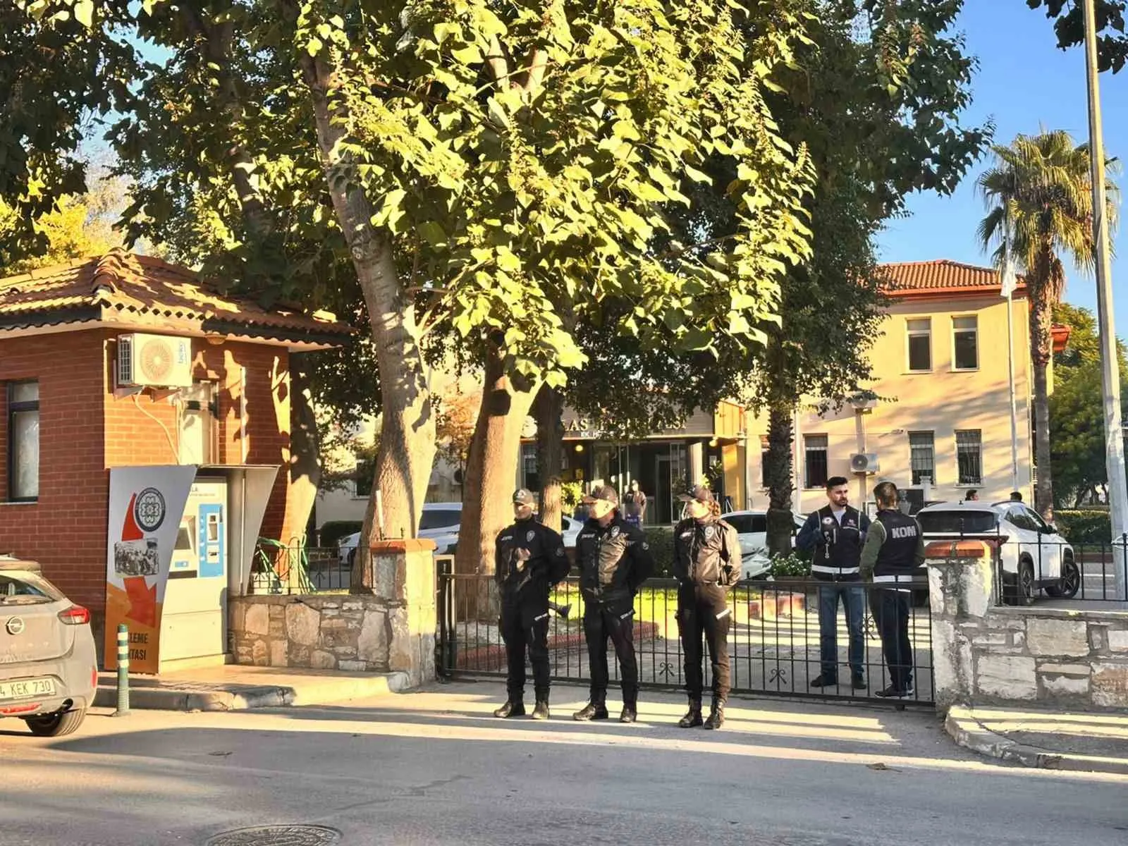 Milas Belediyesinde 2,5 milyarlık vurgun iddiası: Belediye Başkanı dahil 29 gözaltı