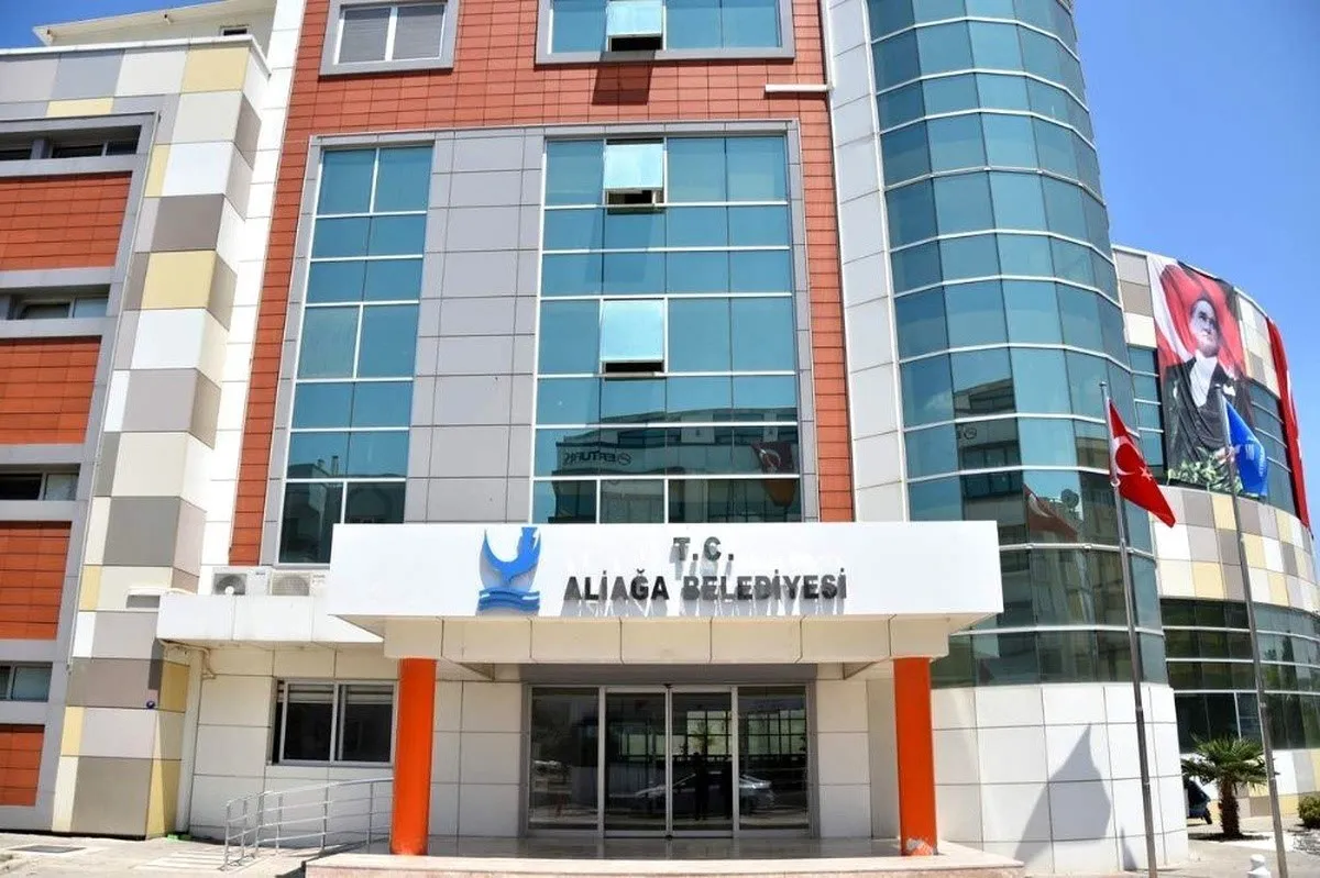 Aliağa’da yeni dönem: Başkan Acar’dan dev yapılanma hamlesi