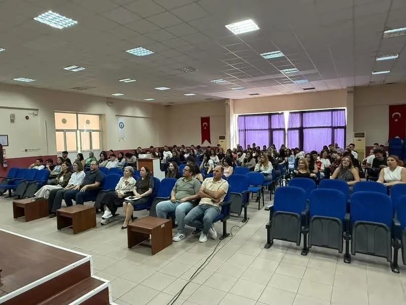 Bozdoğan MYO’da yeni dönem heyecanı: Öğrencilere rehberlik eğitimi verildi