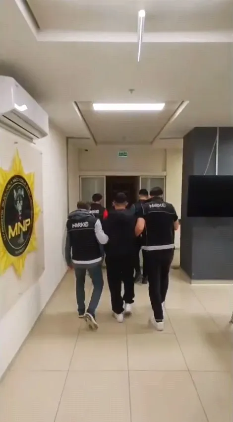 Manisa polisi zehir tacirlerine geçit vermedi: Çeyrek milyona yakın hap ele geçirildi
