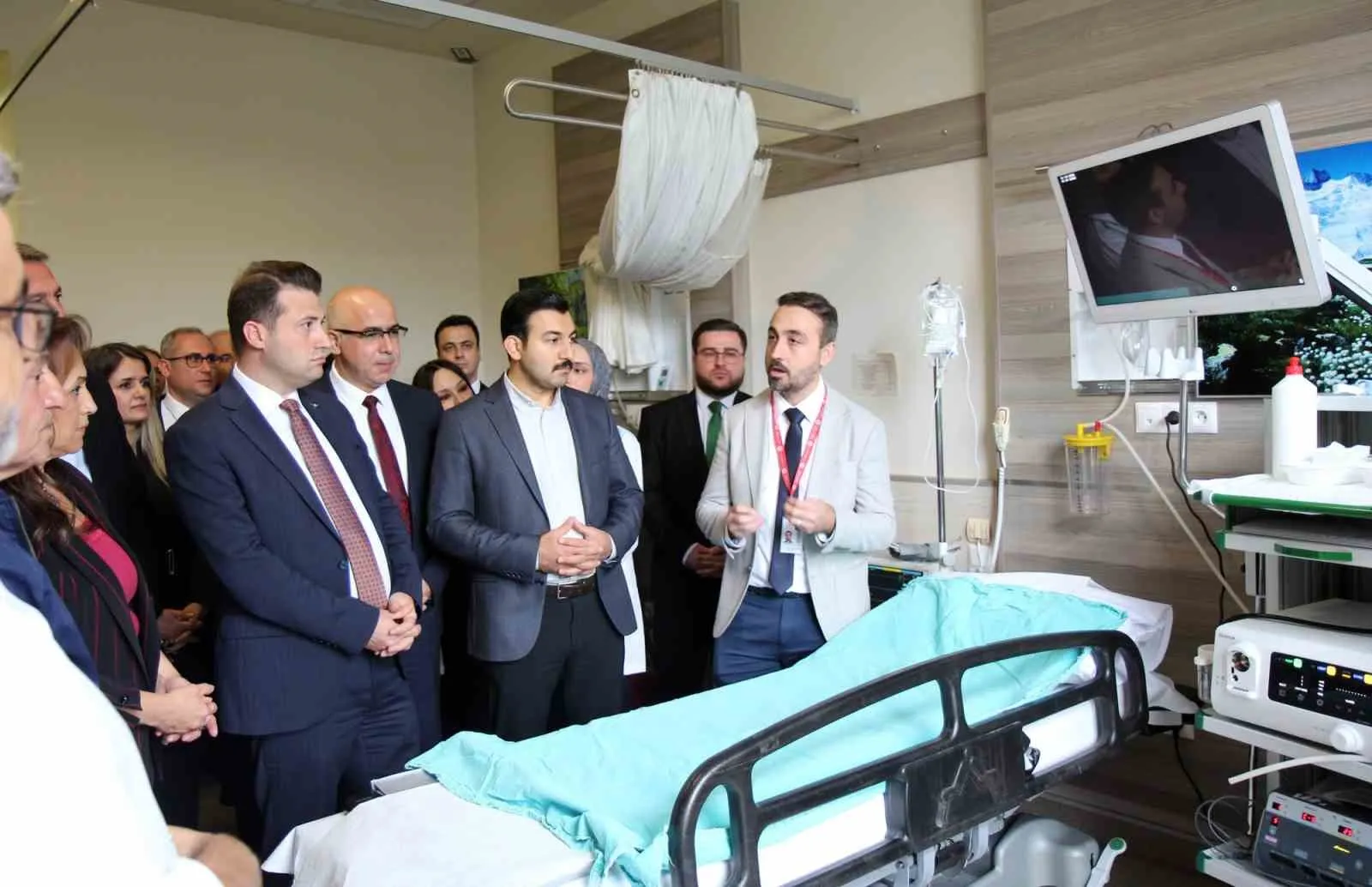 Çivril’de sağlıkta hayırsever imzası: Yeni ünite hizmete girdi