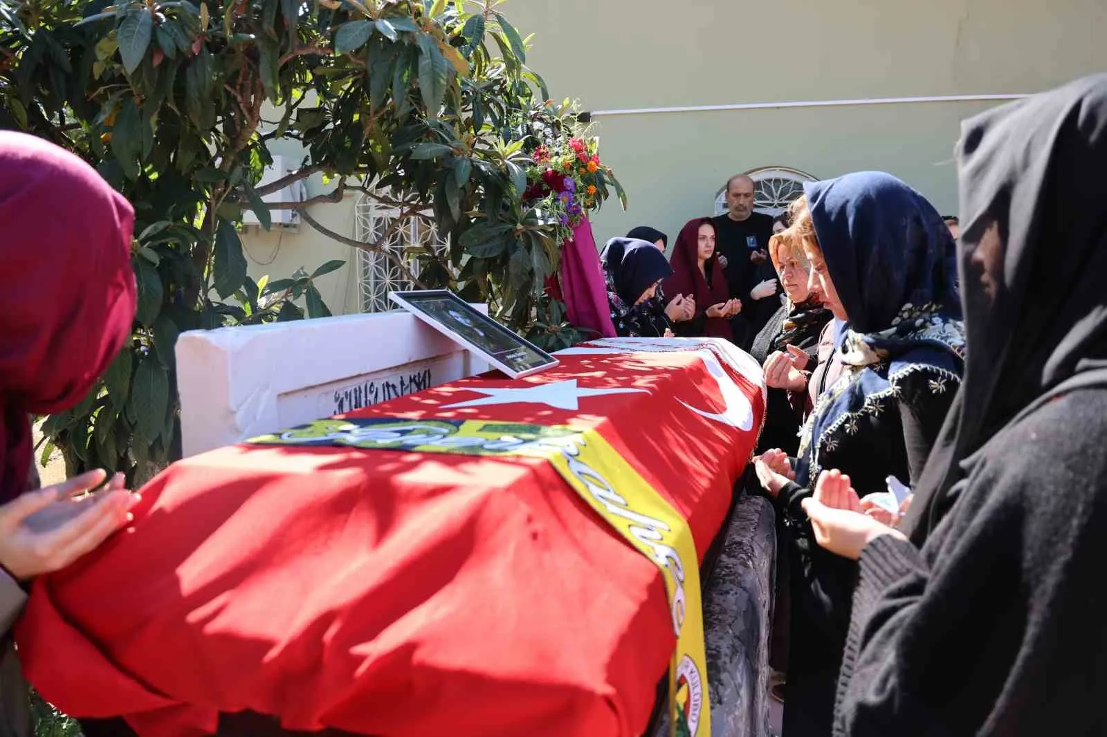 Portekiz’den gelen acı haber Aydın’ı yasa boğdu: Genç Melek toprağa verildi