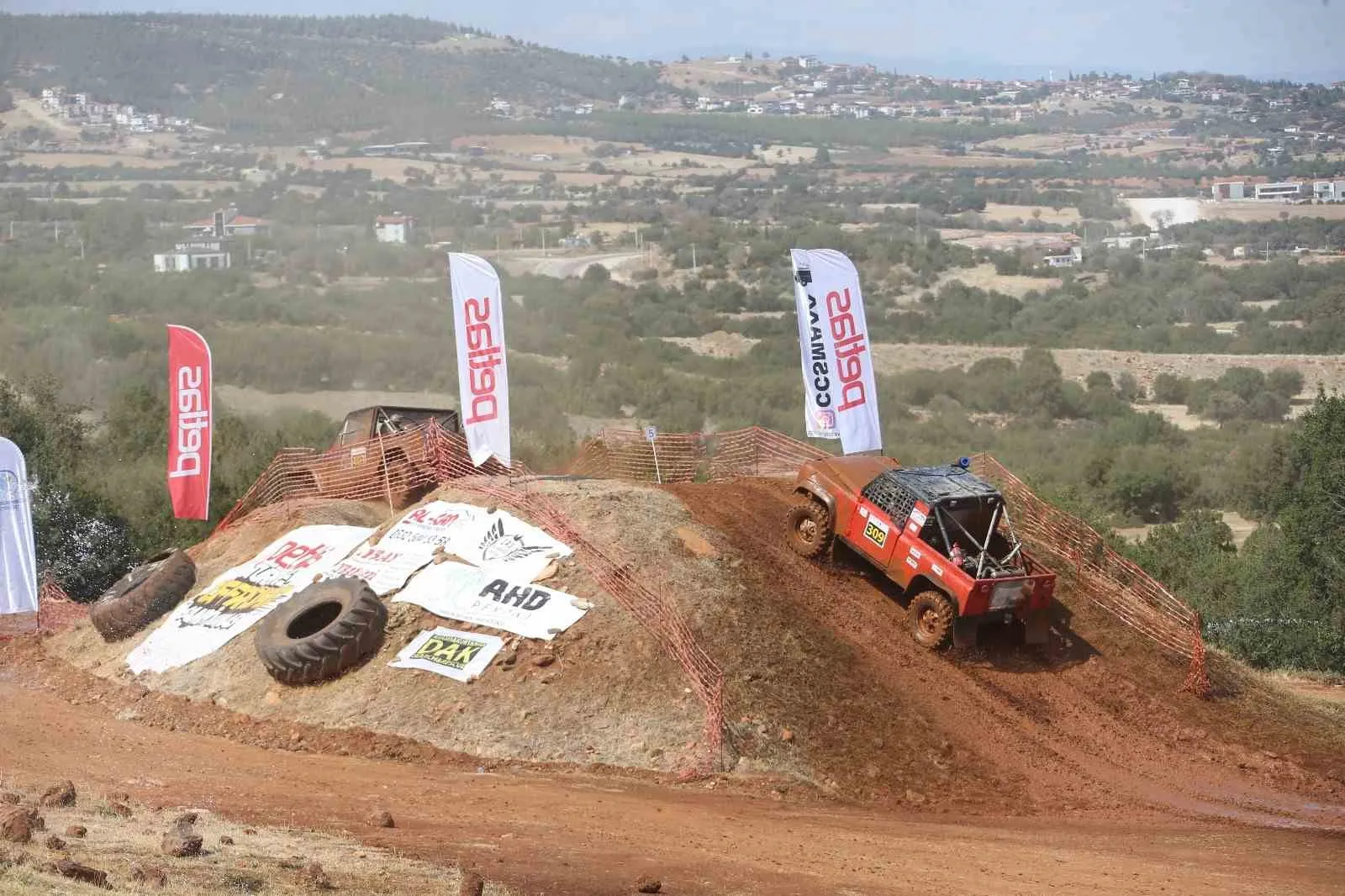 Merkezefendi’de motor sporları şöleni: Adrenalin tutkunları geri sayıma başladı