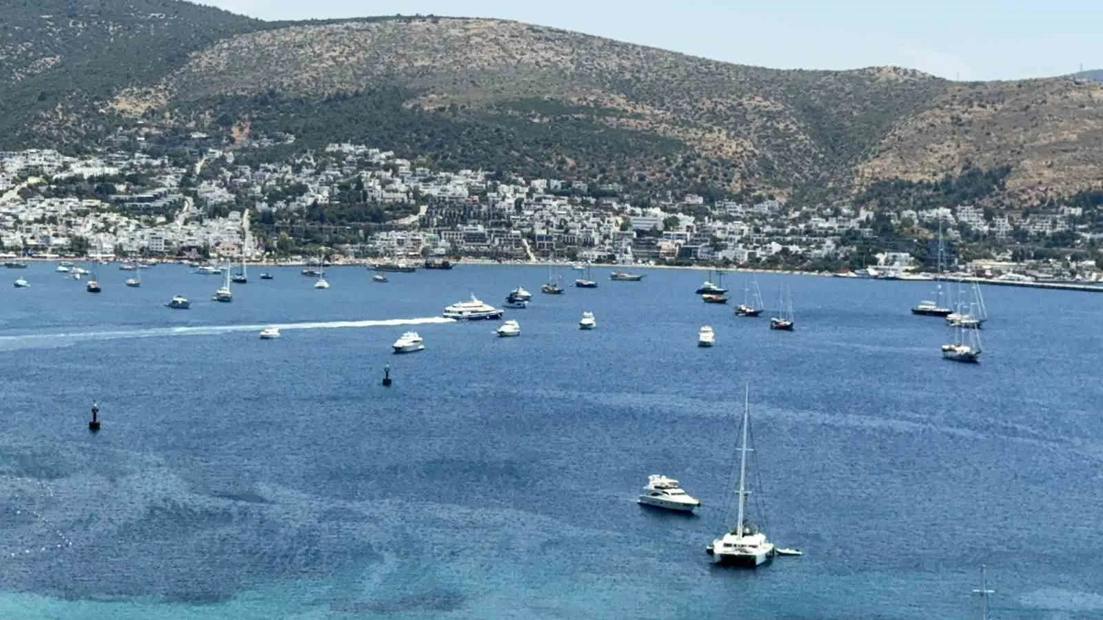 Bodrum turizmde vites yükseltti: Yabancı turist akını 900 bine koşuyor