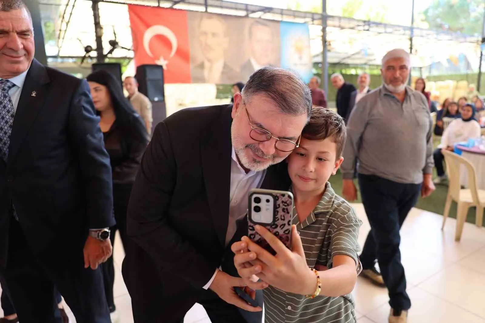 İzmir’de iş birliği dönemi: Saygılı’dan Cemil Tugay ile ortak çözüm mesajı