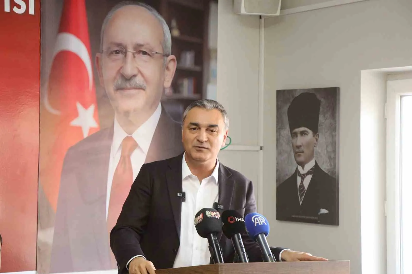 CHP'li Sarı'dan birlik çağrısı: Gidenlere kapıları sert kapatmayın