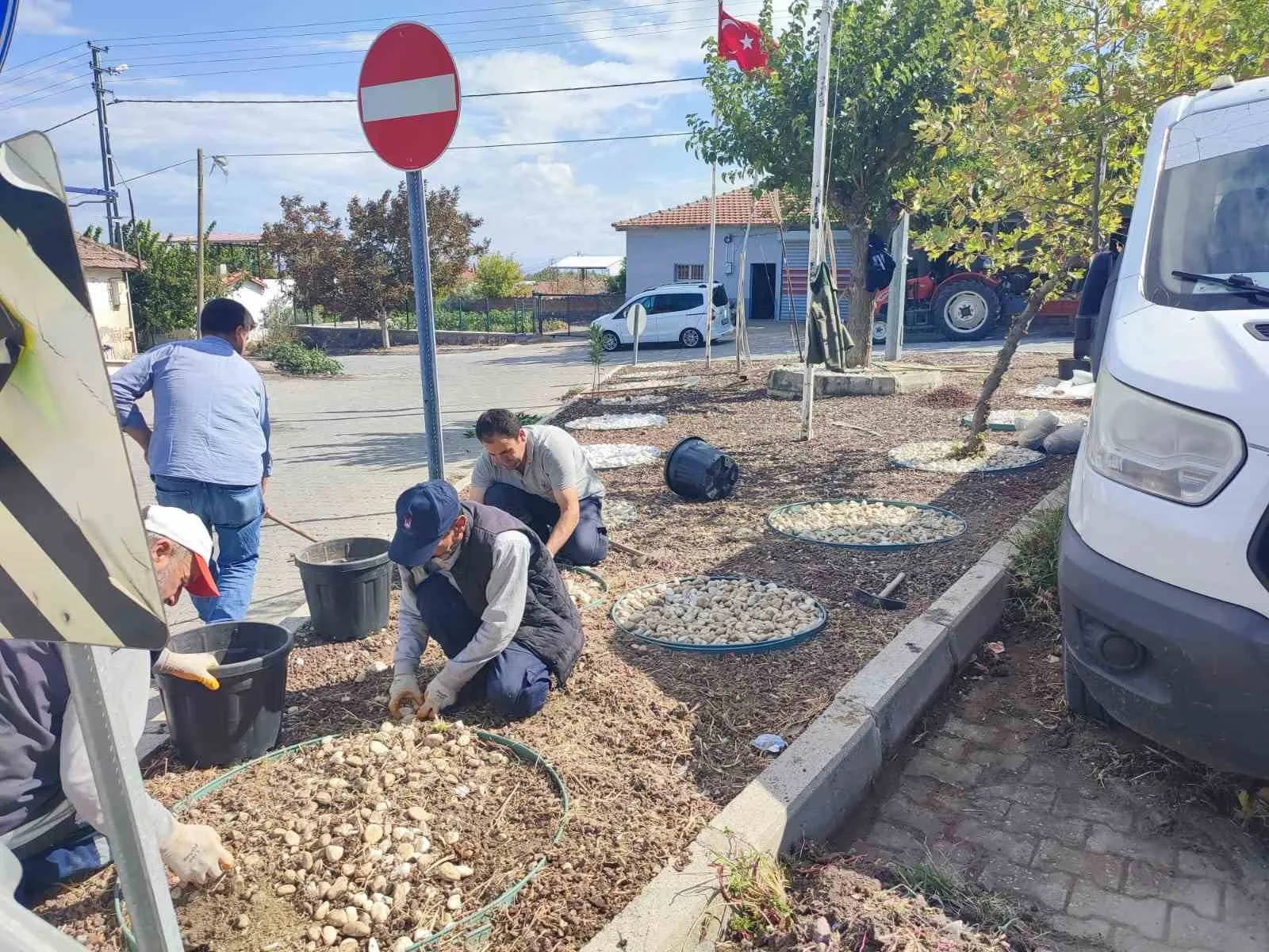 Şehzadeler’de kırsalın çehresi değişiyor: Karayenice’ye modern dokunuş