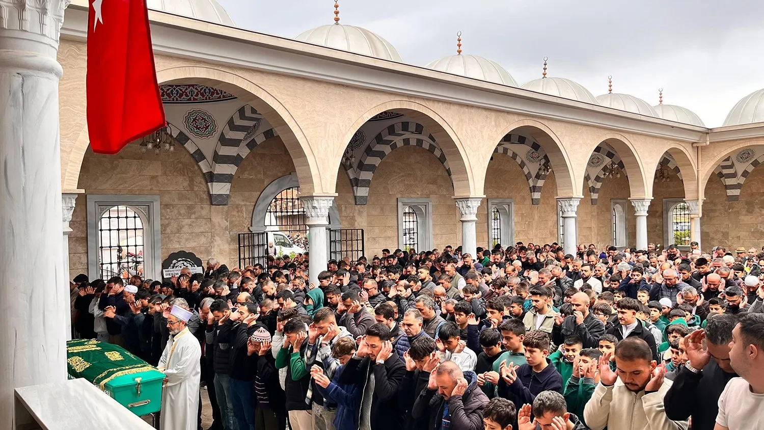 Kula’da yürek yakan veda: 15 yaşındaki İshak hayata gözlerini yumdu