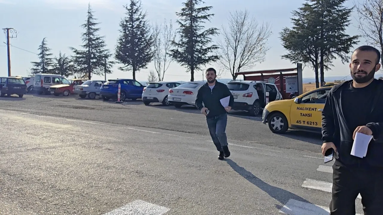 KPSS yolunda lastik kabusu: Jandarma saniyelerle yarıştı