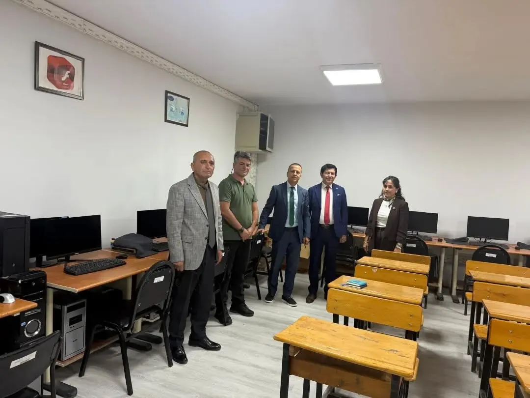 Yenipazar’ın simgesi sekiz köşeli şapka artık emin ellerde: Usta-çırak geleneği yeniden canlanıyor
