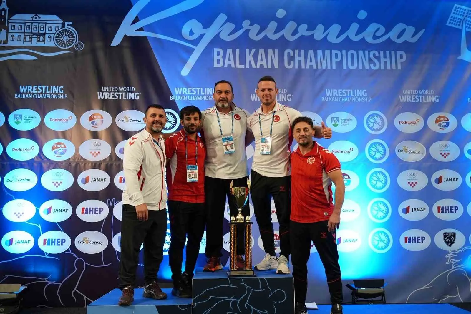 Manisalı güreşçiden Hırvatistan’da altın madalya zaferi