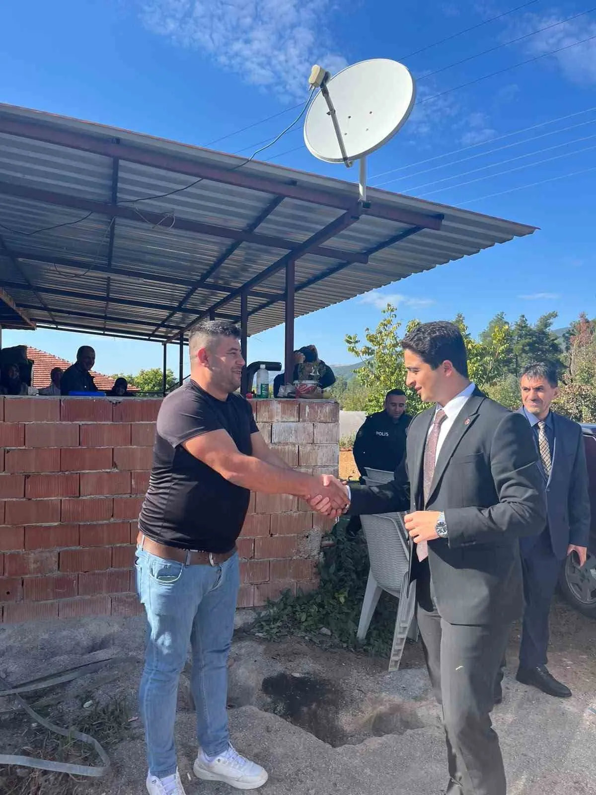 Beyağaç’ta öğrencisine sahip çıktı: Kaymakam Haydari’den anlamlı ziyaret