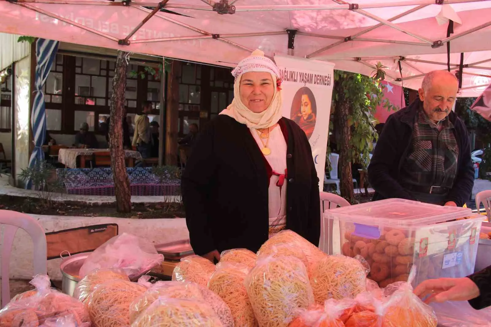 Menteşe'de lezzet şöleni: 2 bin kişilik tarhana ikramı