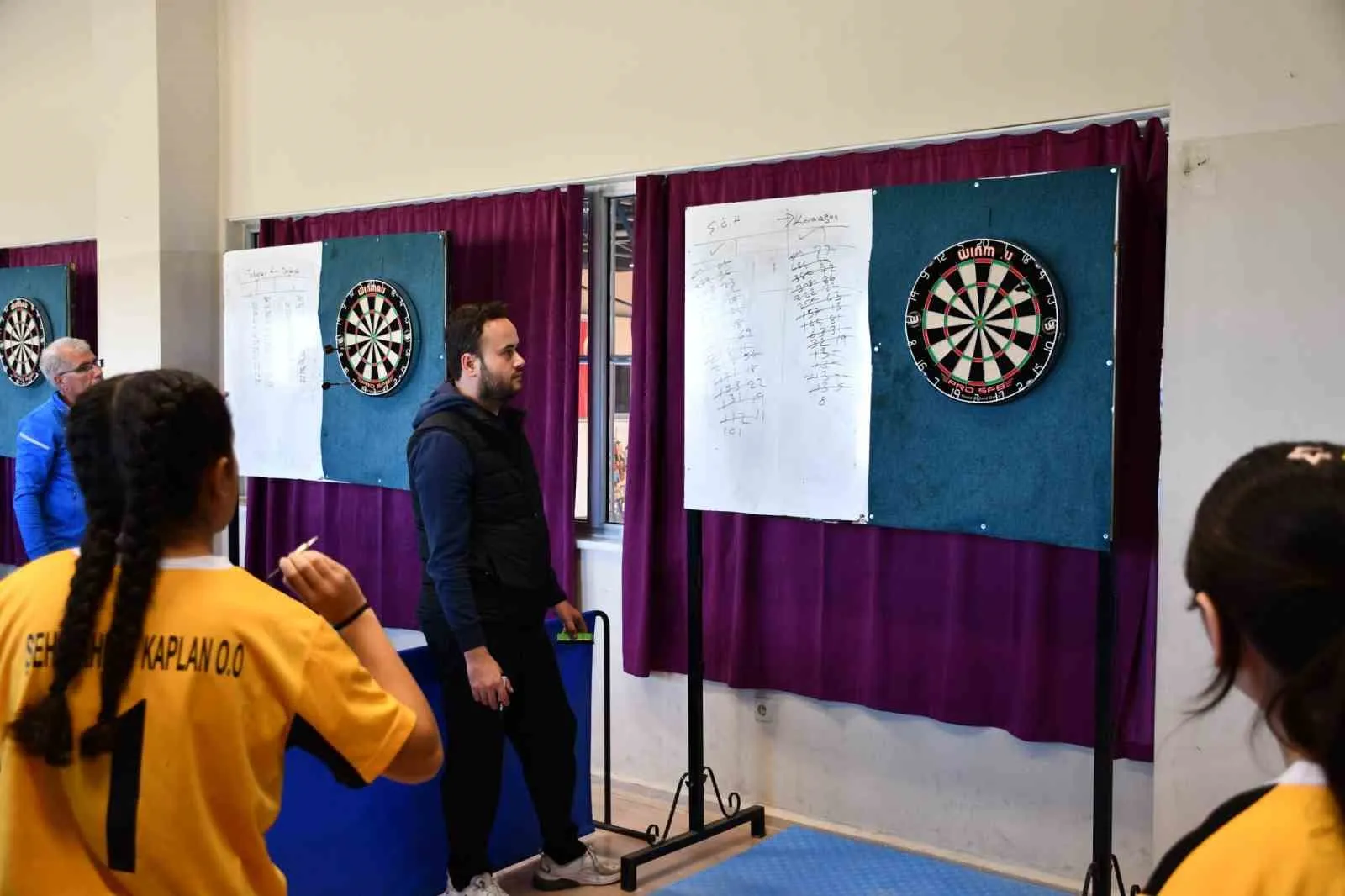 Afyonkarahisar sahalarında heyecan dorukta: Okul sporlarında yeni dönem başladı
