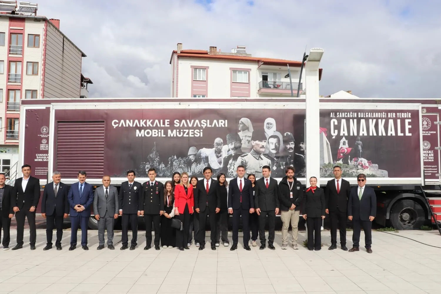 Çanakkale ruhu Manisa sokaklarında: Tarihi yolculuk Selendi’ye ulaştı